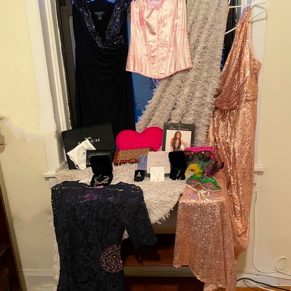 Moving Sale!! Deals if make offers this weekend!